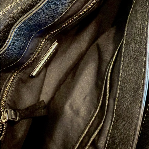 Tory Burch Fleming Shoulder Bag Metallic Black Quilted Leather Silver Chain - Picture 5 of 10